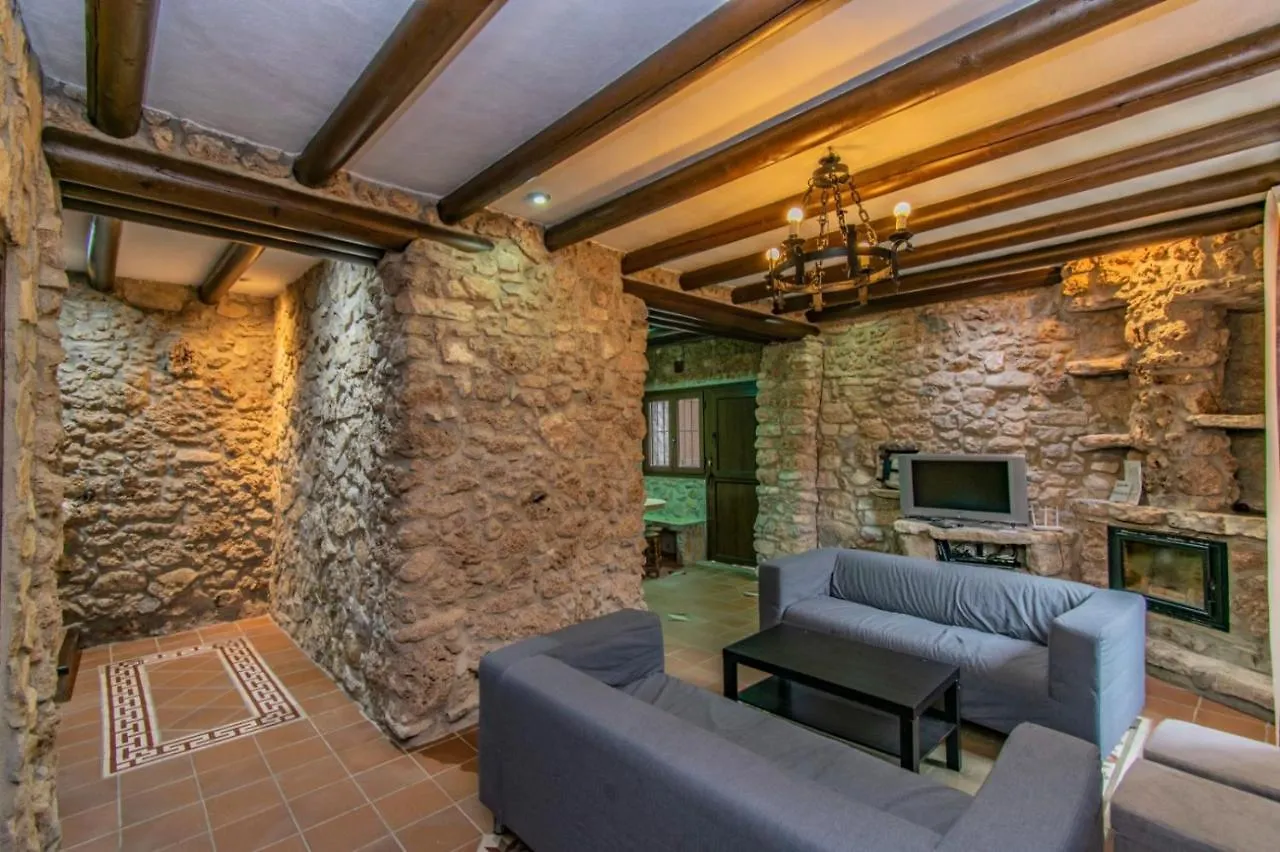 Casa Rural Cortijo Pesquera Algarinejo Country house
